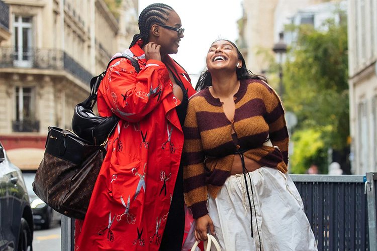 11 Best Plus Size Tunics That Are Stylish And Pocket Friendly