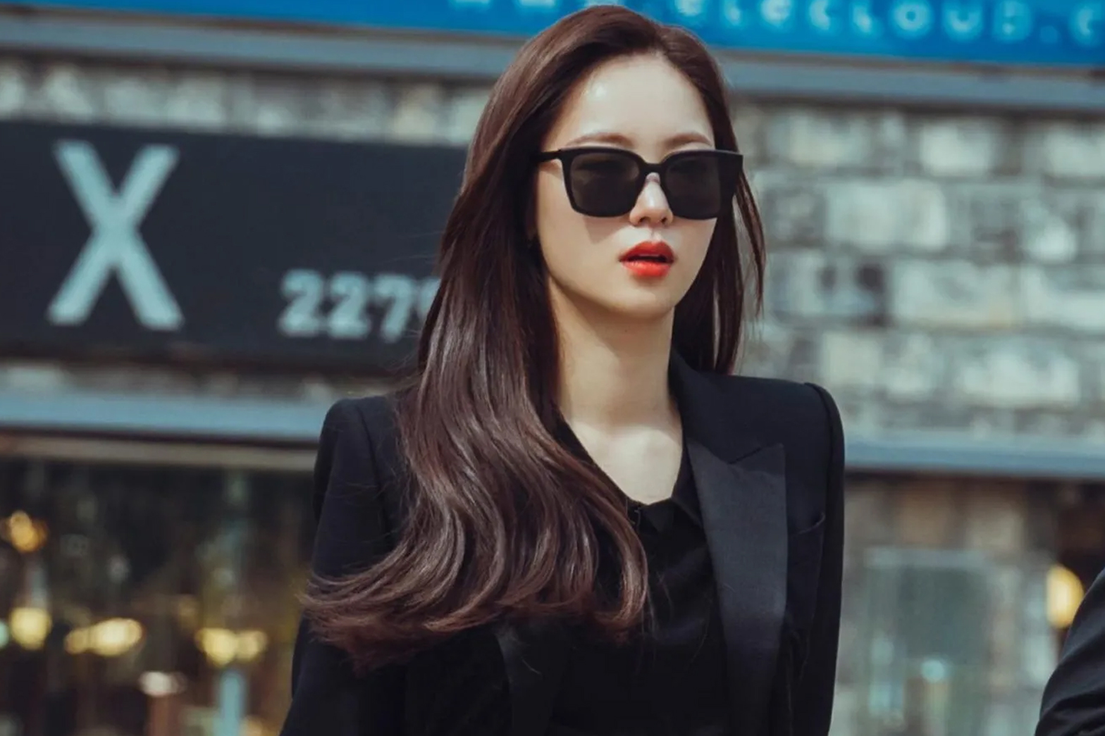 K-Fashion Delight Unveiling the 10 Most Amazing Korean Clothing Styles with a Fashion Guide
