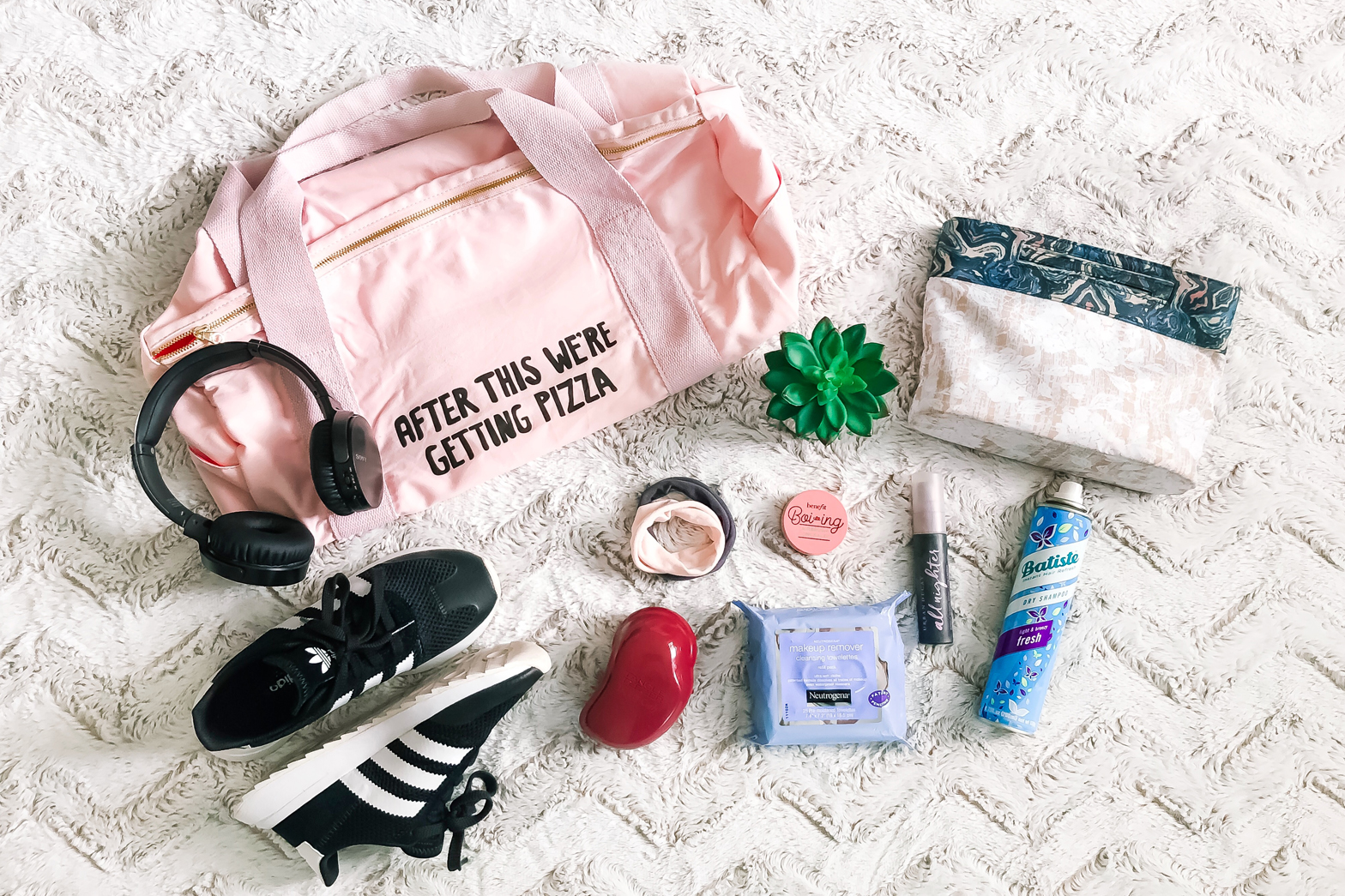 Unveiling the Contents A Peek Inside My Gym Bag Essentials