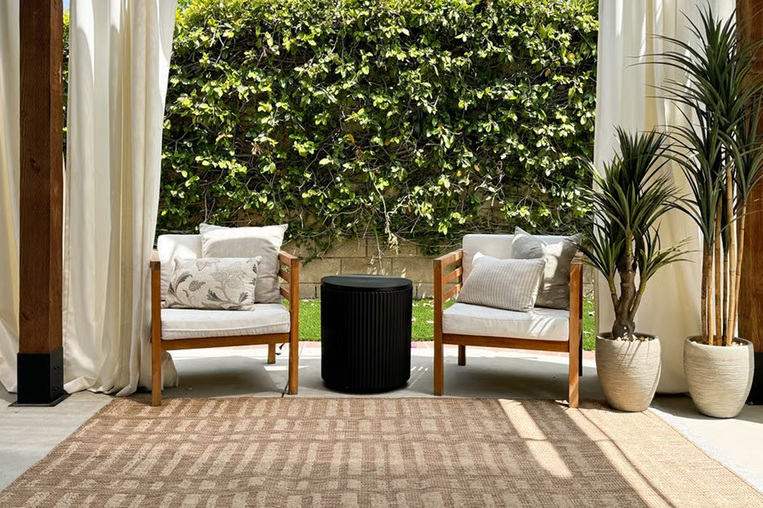 Rugs USA Featured Image