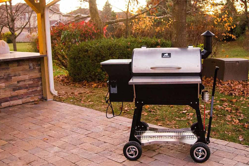 Grilla Grills Review: High-Quality Backyard Grills with Professional Precision